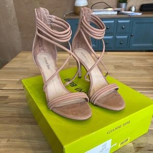 Gianni Bini Noreena Heels, Size 8, Color: Camel Cream, Worn Once